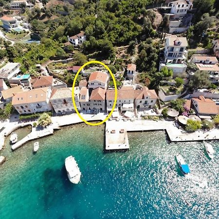 Rose - Apartmani Janovic Luštica Exteriör bild