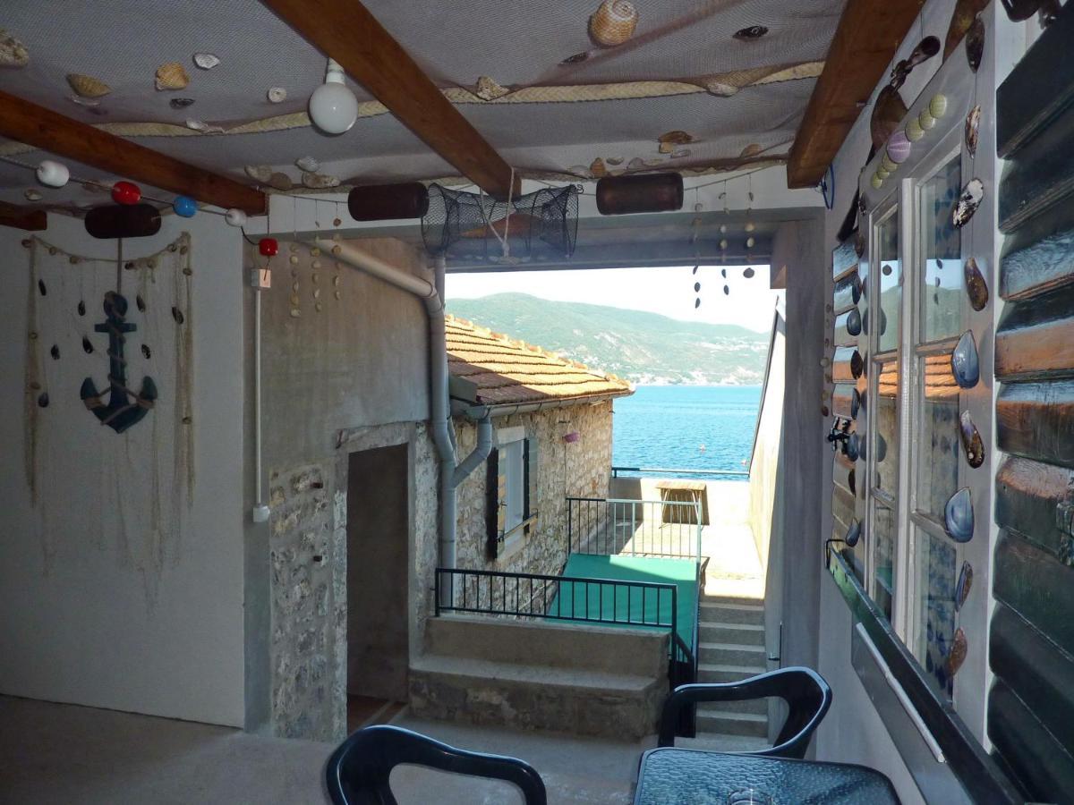Rose - Apartmani Janovic Luštica Exteriör bild