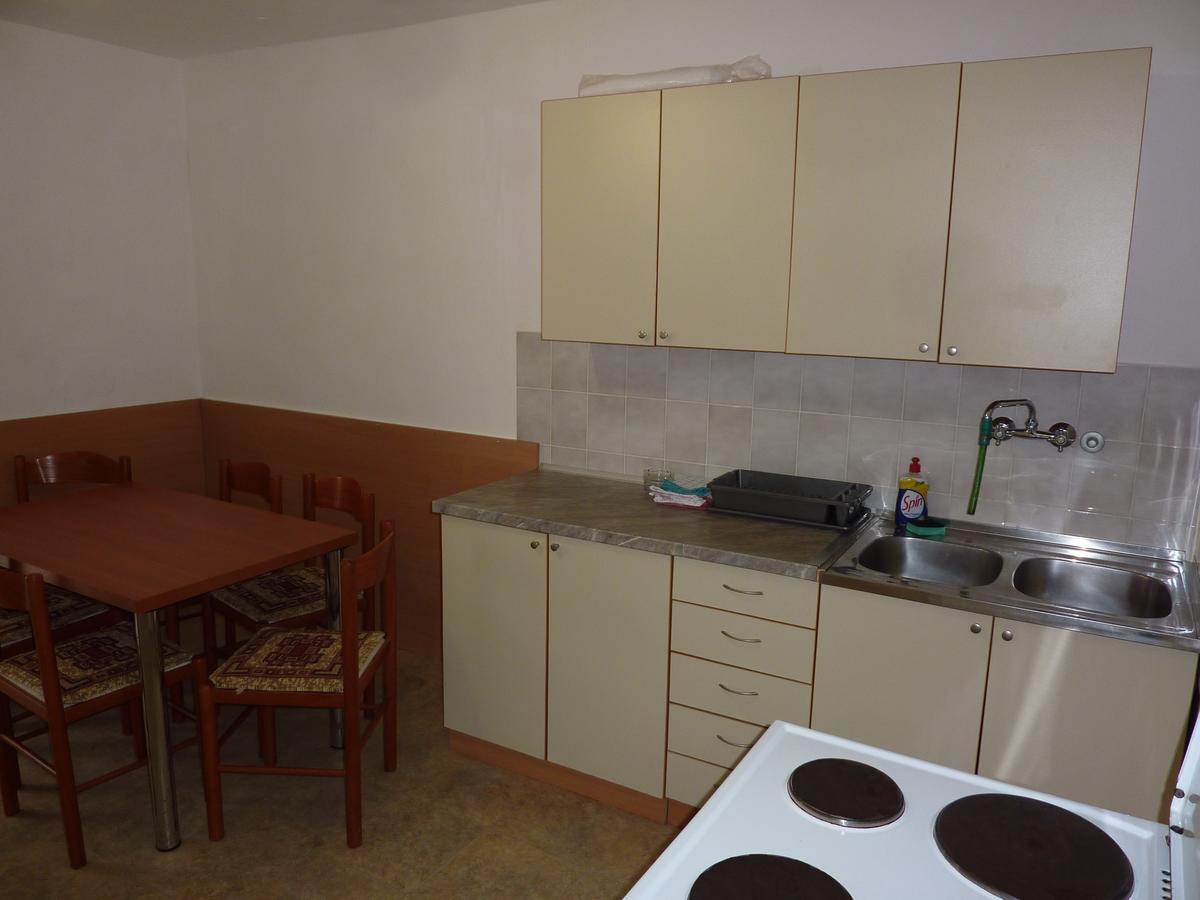 Rose - Apartmani Janovic Luštica Exteriör bild
