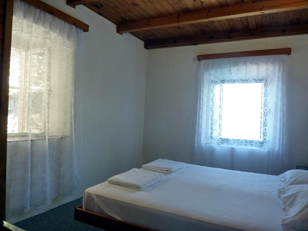 Rose - Apartmani Janovic Luštica Exteriör bild